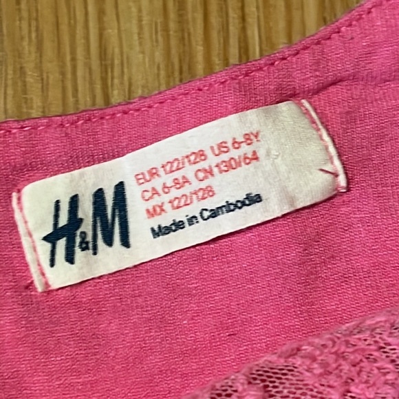 H&M Lace Dress, size 6-8 - Picture 3 of 7